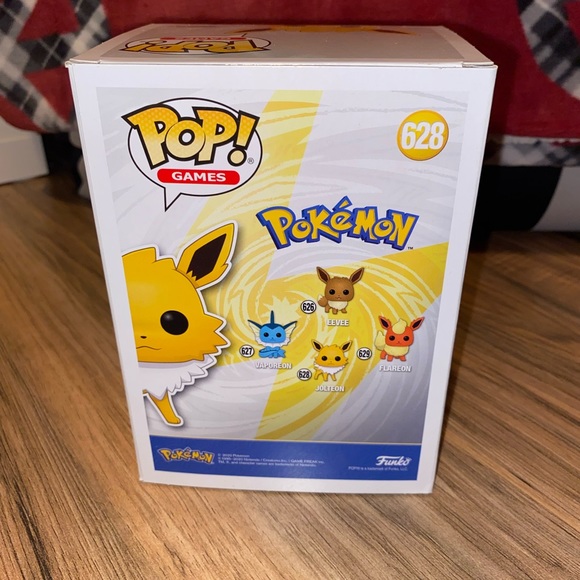 Funko Pop Pokemon Eevee Collection - Picture 6 of 13